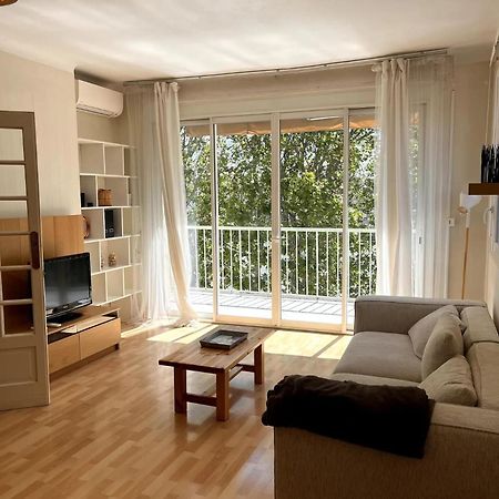 Appartement Vue Sur Le Rhone Arles Bagian luar foto